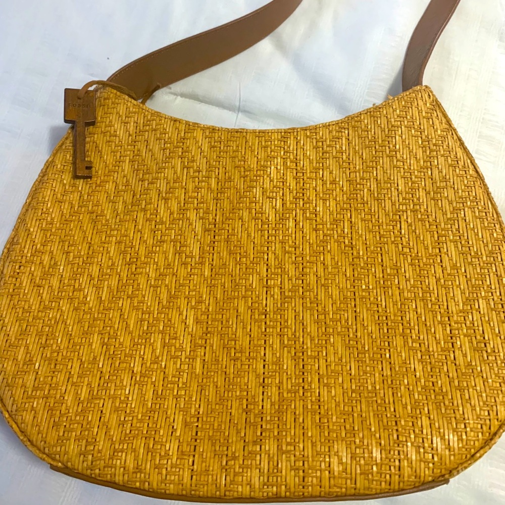 Fossil straw bag
